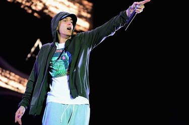 Vuelve un Eminem introspectivo acompañado de Beyoncé