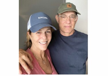 Tom Hanks, aislado por el virus, llama a seguir indicaciones