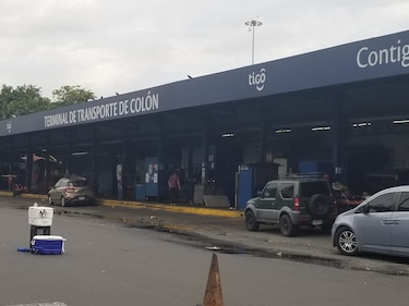 Transporte público sigue paralizado en Colón; anuncian nuevas medidas de protesta