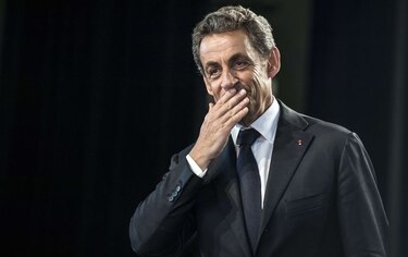 Partido de Sarkozy, autorizado a cambiar su nombre por "Los Republicanos"