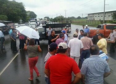 Protesta de maiceros y arroceros santeños