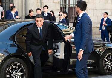 Delegaciones de Estados Unidos y China se reúnen en Madrid para negociar sobre aranceles y TikTok