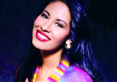 Amazon celebra el 30 aniversario de ‘Amor prohibido’, el icónico álbum de Selena