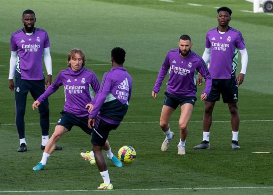Benzema, listo para el clásico; Alaba, la única ausencia
