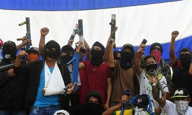 Nicaragua: obispos suspenden diálogo para pacificar el país