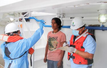 Minsa inspecciona barco con tripulación asiática en el puerto de Vacamonte