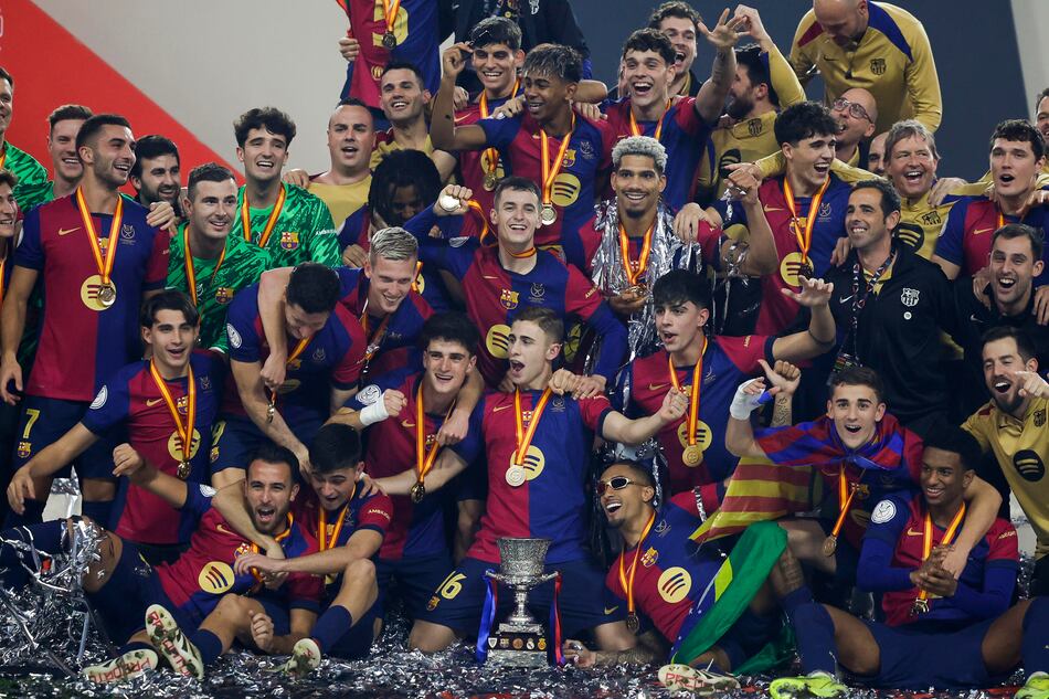 Barcelona conquista la Supercopa goleando al Real Madrid