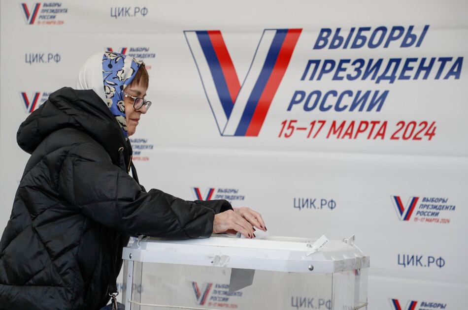 Vladimir Putin vota ‘online’ en la primera jornada de las elecciones presidenciales rusas