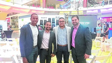 Lanzamiento de Muteki V90 de Sony