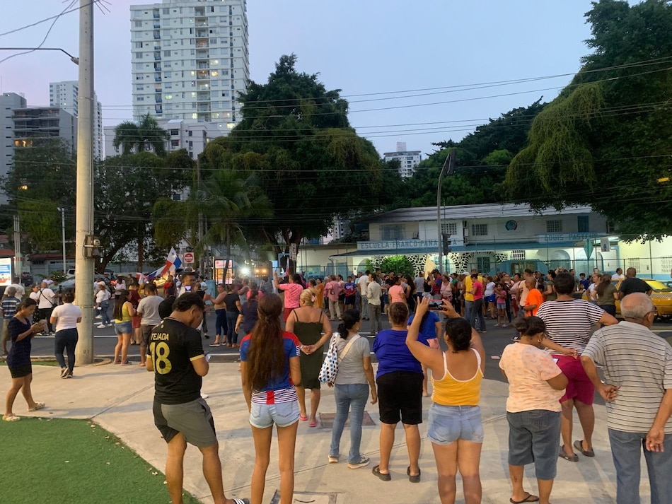 Tensión en Boca La Caja por cambios de zonificación: protestas y audiencia pública