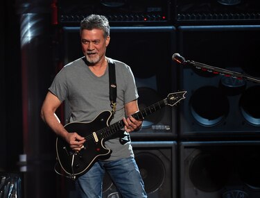 Eddie Van Halen fallece tras larga batalla contra el cáncer