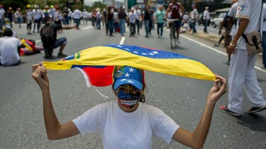 España destaca 'urgencia' de referendo sobre revocación de Maduro en Venezuela