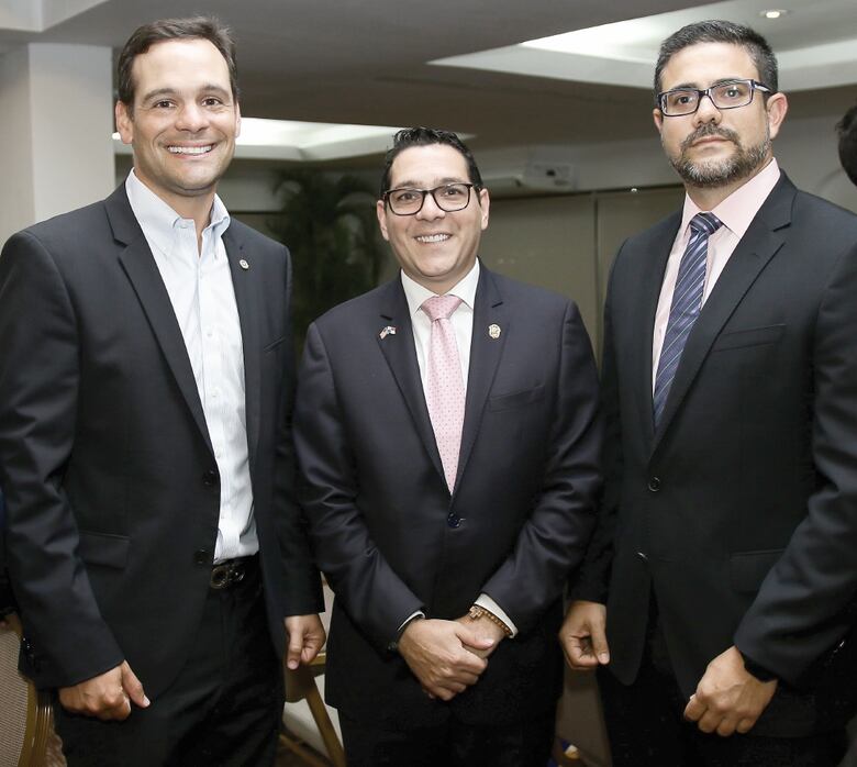 AmCham cambia de directiva
