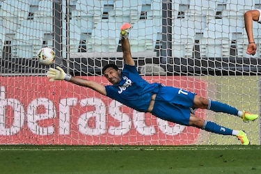 Nuevo paso hacia el título para Juventus con un Buffon de récord