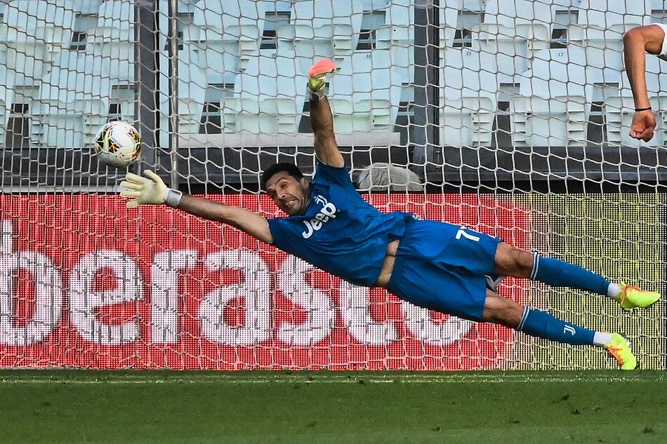 Nuevo paso hacia el título para Juventus con un Buffon de récord