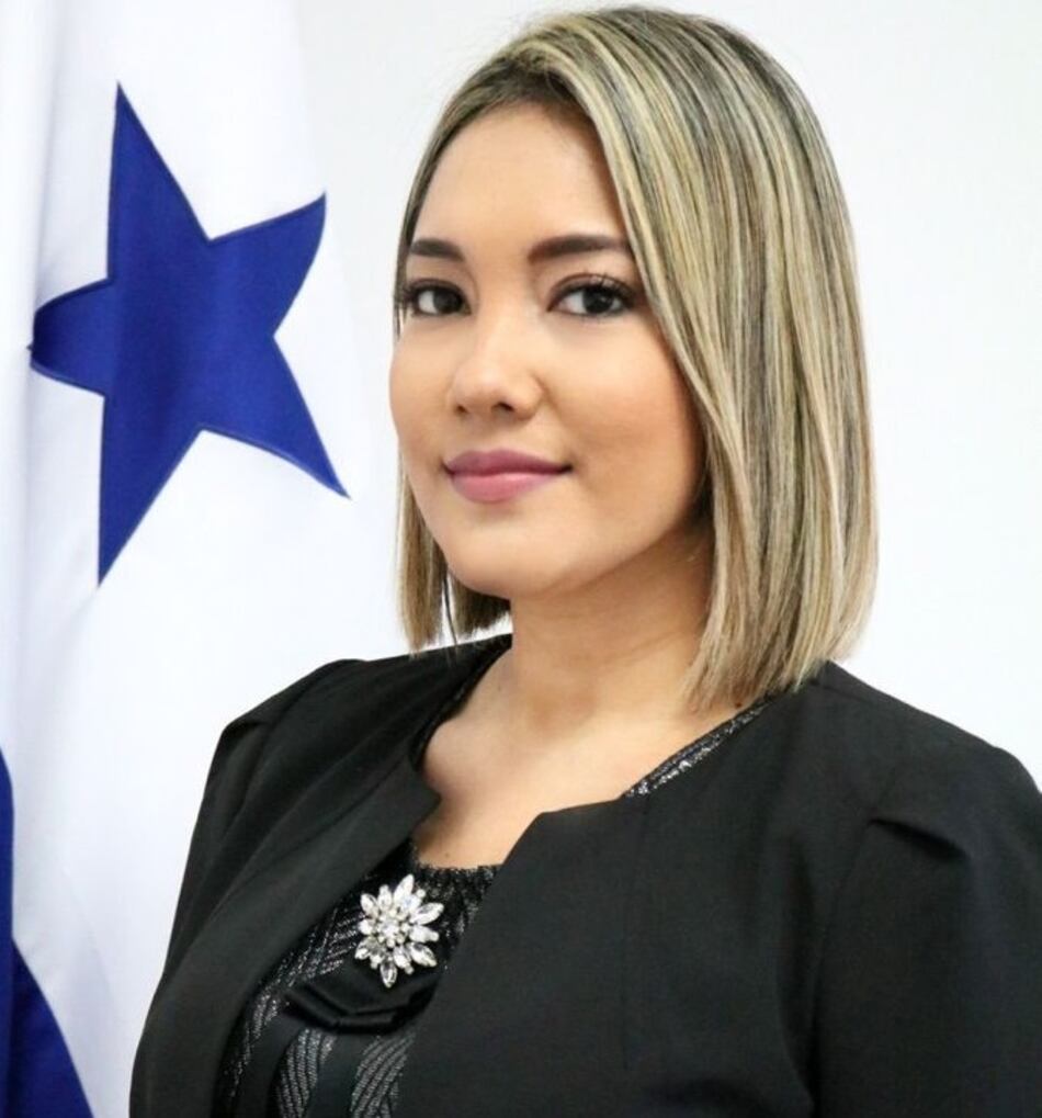 Designan a Clarissa Martínez como defensora adjunta en la Defensoría del Pueblo