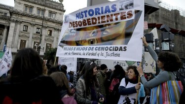 Hijos de represores argentinos piden perdón por sus padres