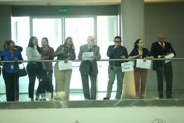 Medidas de Contraloría sobre el pago de planilla dividen opiniones en la Asamblea