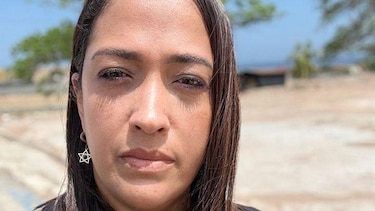 ‘Eran como mis hijos’: el duelo de una profesora que perdió a más de 200 alumnos en el doble terremoto de Venezuela