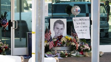 Análisis: el asesinato de Charlie Kirk deja al descubierto la sangrienta fractura política de Estados Unidos