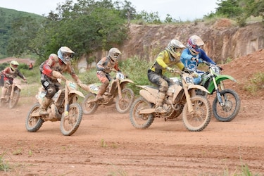 El motocross busca recuperar su afición