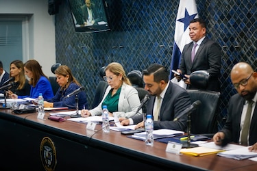 La Comisión de Credenciales le da luz verde a cinco funcionarios designados por el presidente Mulino