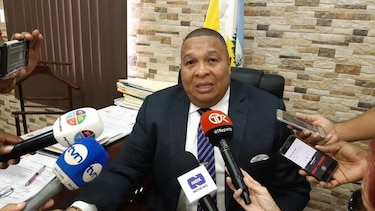 Tribunal mantiene medidas cautelares contra el exalcalde de Colón Alex Lee