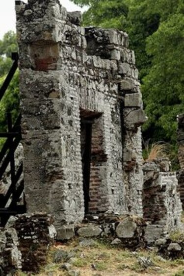 Salen a flote los secretos del tricentenario claustro dominico de Panama La Vieja
