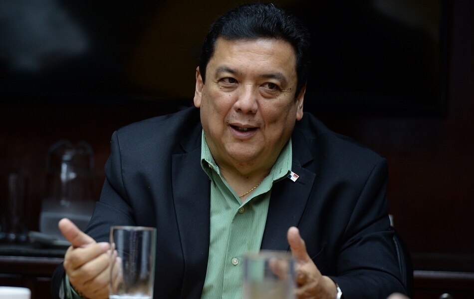 El procurador Eduardo Ulloa anunciará el lunes los nombres de dos nuevas fiscales anticorrupción