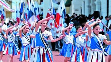 113 AÑOS DE VIDA REPUBLICANA