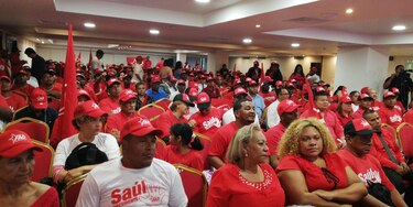 FAD lanza campaña presidencial de Saúl Méndez