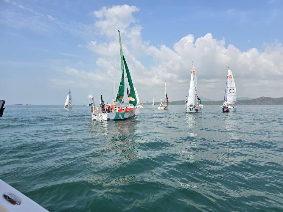 Veleros de la ‘Mini Globe Race’ zarpan de Panamá hacia el Pacífico