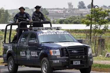 Cártel narcotraficante mexicano reparte volantes para reclutar personas