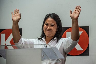 Vargas Llosa apoya a Keiko Fujimori para la presidencia por ser ‘el mal menor’