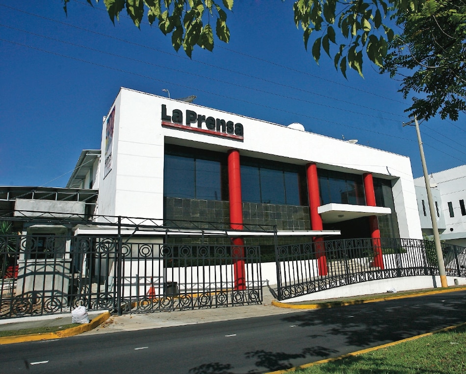 Charlas de temas nacionales para socios de La Prensa