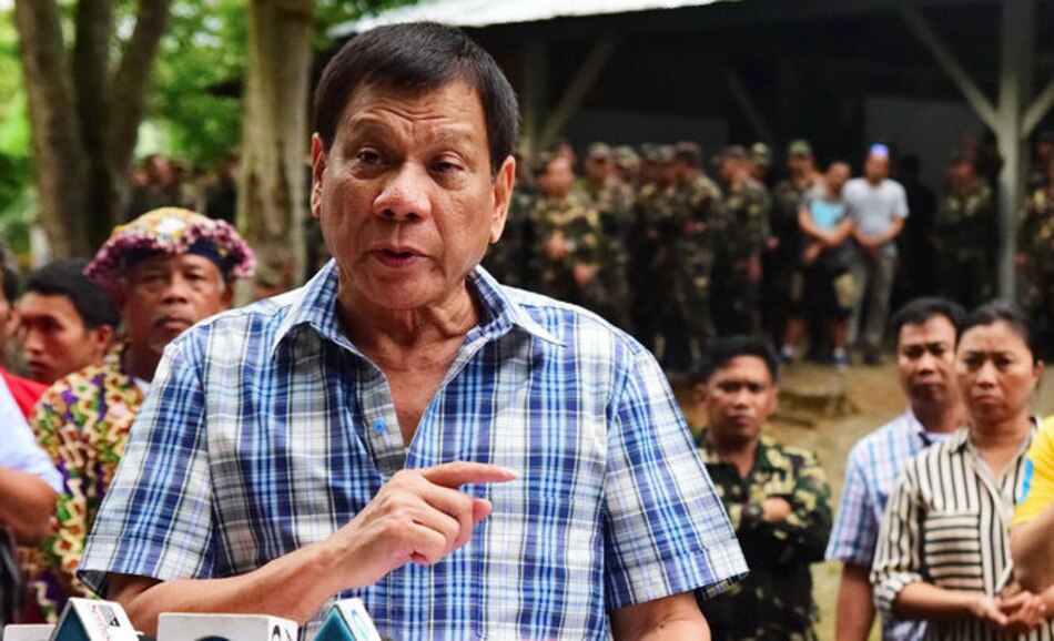 Presidente de Filipinas a China : 'Si entran al país habrá sangre'