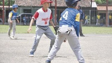 Herrera, Coclé y Los Santos dominan