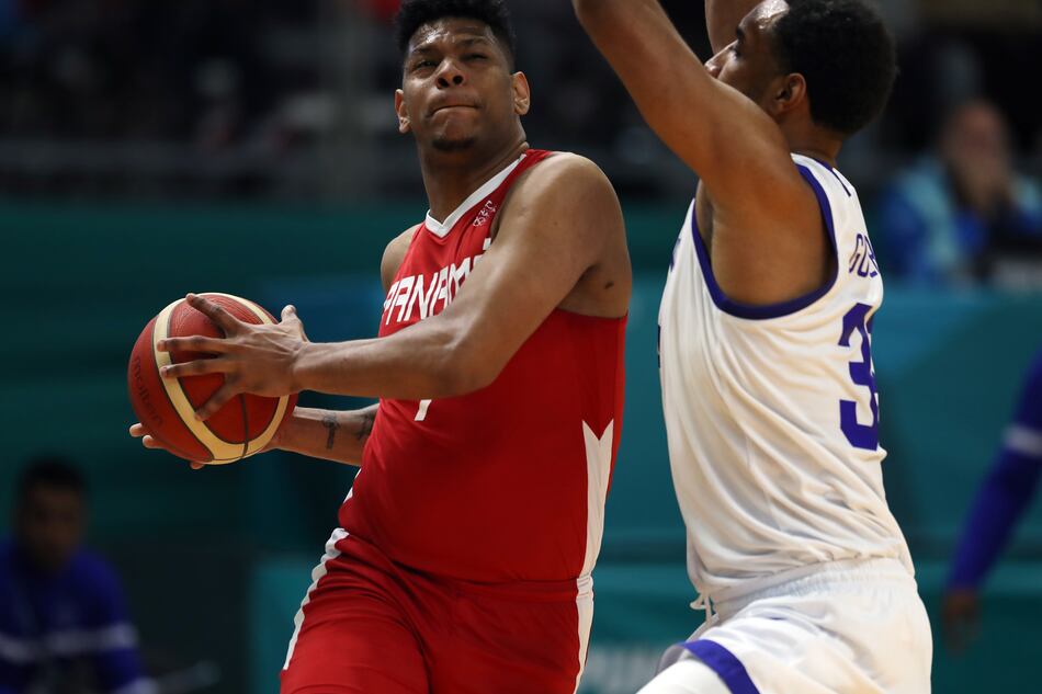 Panamá sucumbió en su debut contra República Dominicana