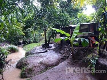 Fuertes lluvias causan afectaciones en residencias de David