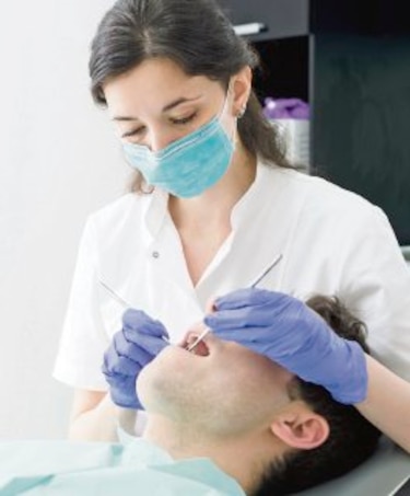 Desarrollan una prueba casera que puede advertir sobre los riesgos de caries por tener gingivitis o periodontitis