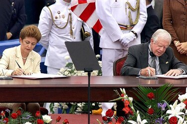 Cambio climático amenaza al Canal de Panamá a 20 años del traspaso por EU