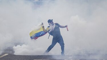 Enzo Scarano aseguró que no pedirá asilo en EU, y que promoverá el diálogo en Venezuela
