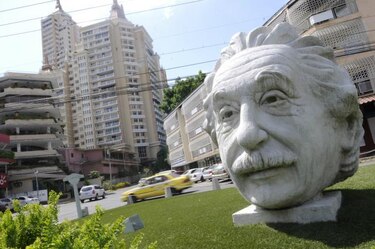 Licitan diseño y planos para renovar vía Argentina y calle Uruguay