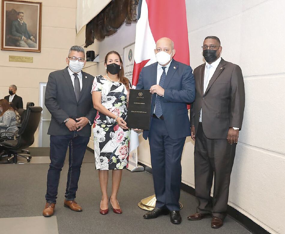 Iniciativa de la Unachi pasa el tercer debate