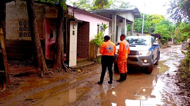 62 personas afectadas por inundaciones y deslizamientos en Los Santos, Herrera y la Comarca Ngäbe Buglé