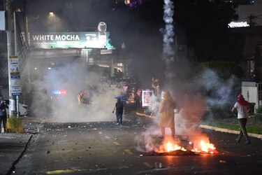 Perdigones, disparos y detenciones: el abuso policial en las manifestaciones contra el contrato minero