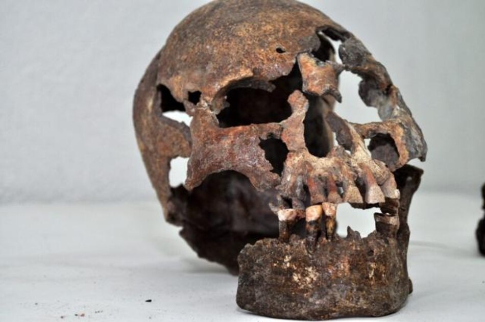 Descubren entierro prehispánico en México