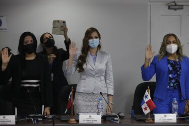 Robinson promete una gestión ‘más transparente’ luego de la instalación de la Comisión de Presupuesto