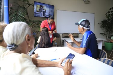 Estudiar en la adultez: una decisión que estimula el cerebro y fortalece la vida social