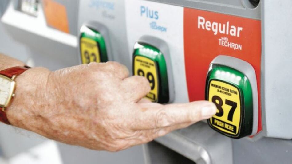 Se acelera el gasto del consumidor en Estados Unidos